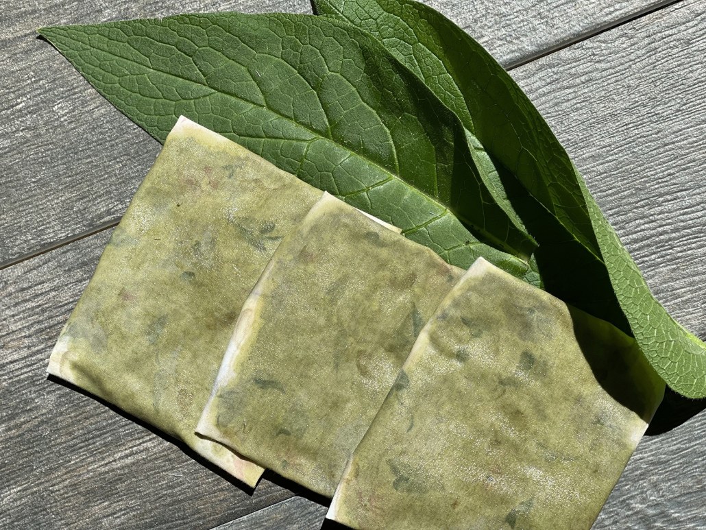 how to make an herbal poultice